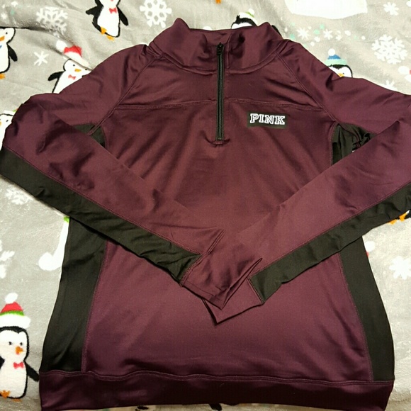 Sold on Merc - Black Orchid Ultimate Half Zip - M