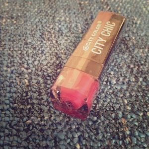 City chic lipstick- pink