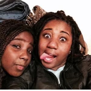 Meet your Posher, Simone