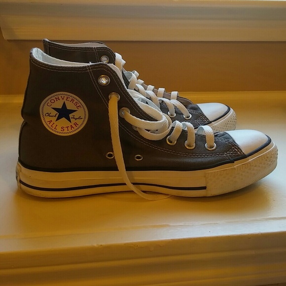 Gray Hightop Converse!!