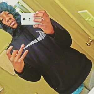 Meet your Posher, Romell