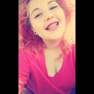 Meet your Posher, Emily elizabeth