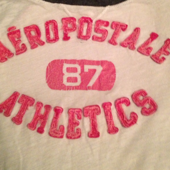 Jersey Shirts comfy worn but full of life still - Picture 4 of 4