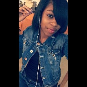 Meet your Posher, Tanesha