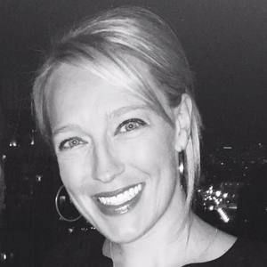 Meet your Posher, Lara