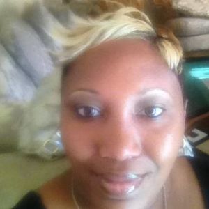 Meet your Posher, Latasha