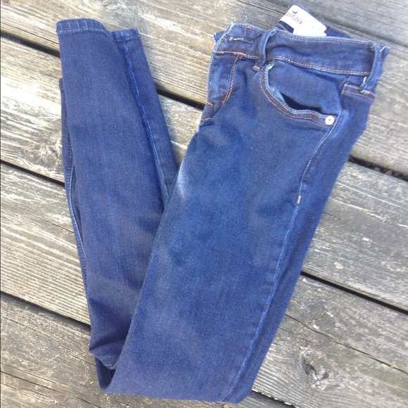 Hollister skinny jeans
