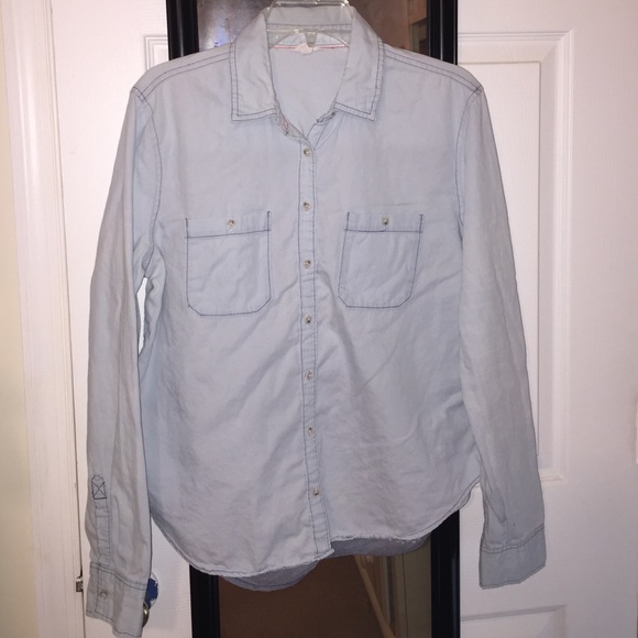 Button down shirt - Picture 2 of 3