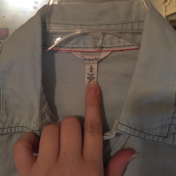 Button down shirt - Picture 3 of 3