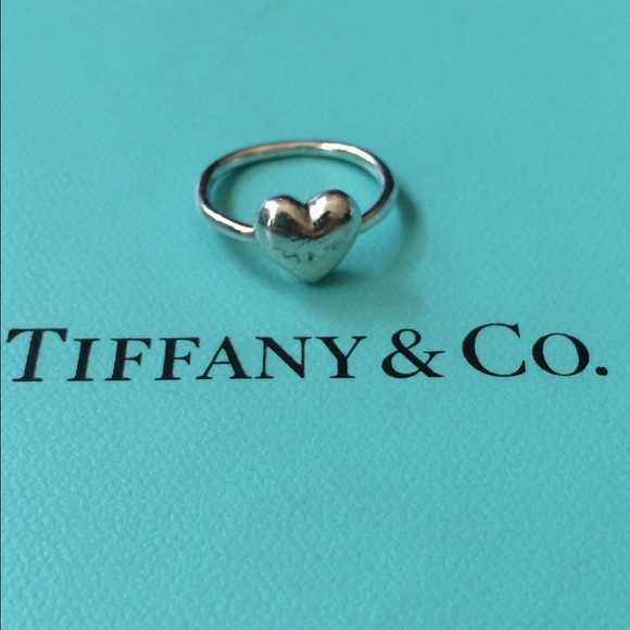 Tiffany & Co Puff Heart Ring Sz 4.5