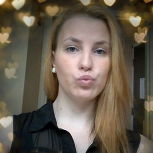 Meet your Posher, Christina