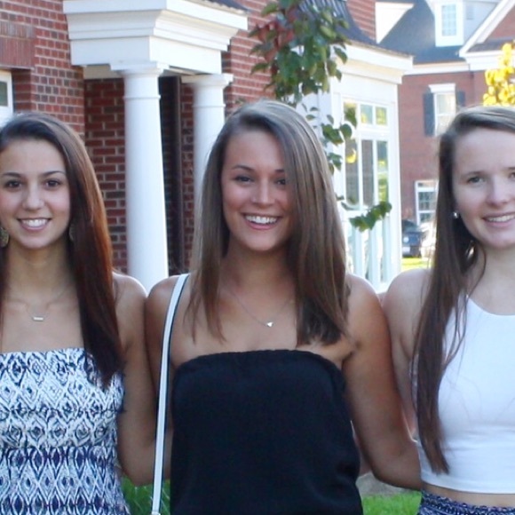 Meet your Posher, Hayley