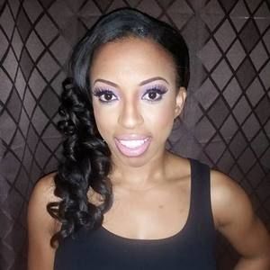 Meet your Posher, Toni