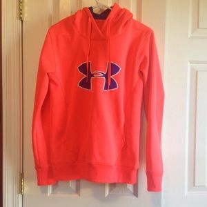 Hot Pink Under Armour sweatshirt