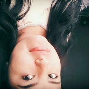 Meet your Posher, Miriam