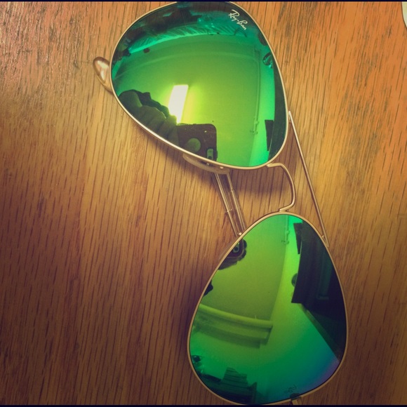 Ray ban aviator glasses