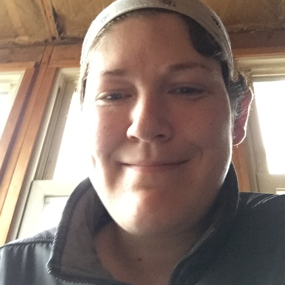 Meet your Posher, Jena