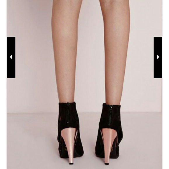 Booties \ Shoes - Picture 4 of 4