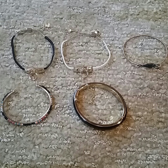 Bracelet set