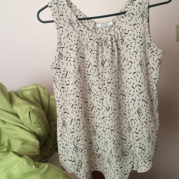 Music note printed blouse
