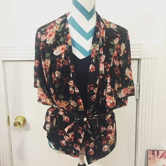 H&M Floral cardigan!