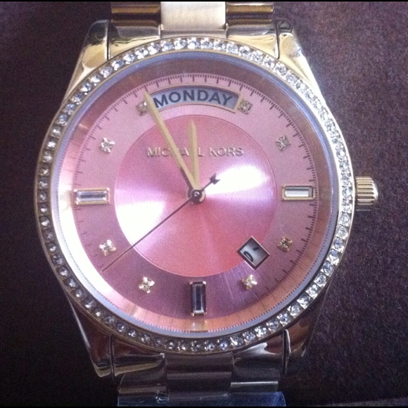 ⌚️ Michael Kors Watch ⌚️ - Picture 1 of 4