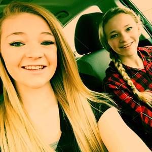 Meet your Posher, Alyssa