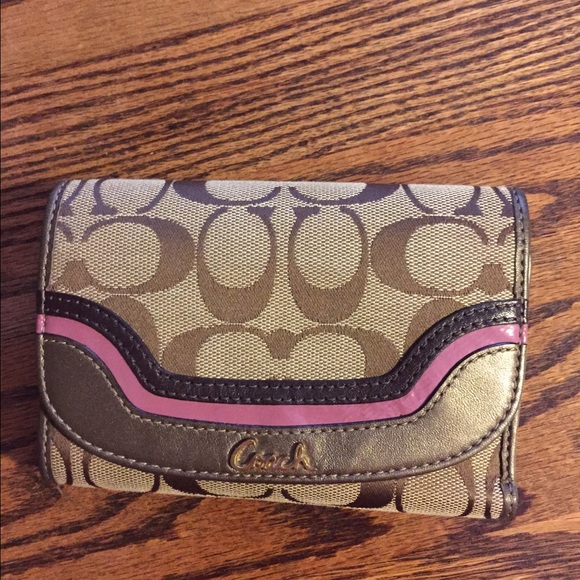 Coach wallet