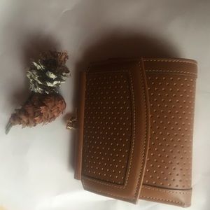 Dooney & Bourke Sm Cabrioleather Wallet NWOT