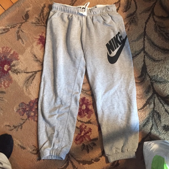 Nike crop sweatpants