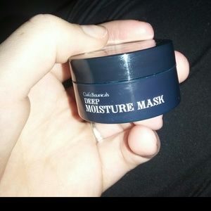 Deep Moisture Mask