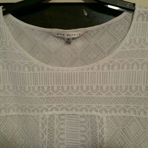Max Studio white lace tee shirt size M