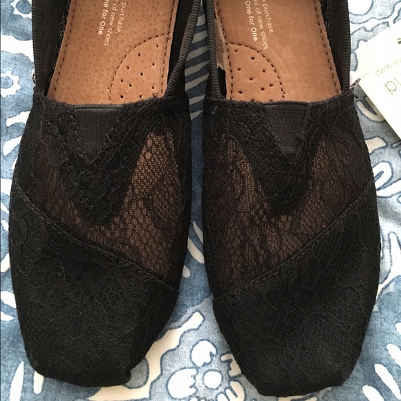 TOMS Black Lace Shoes