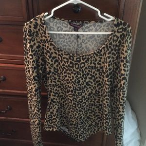 Leopard print top