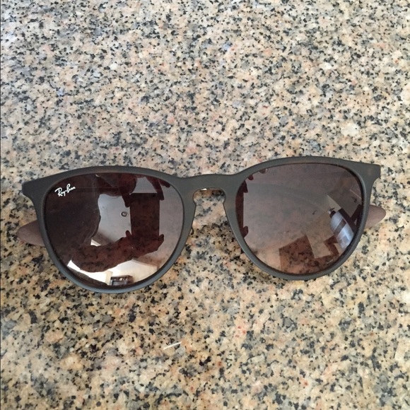 Ray Ban Sunglasses - Picture 1 of 3