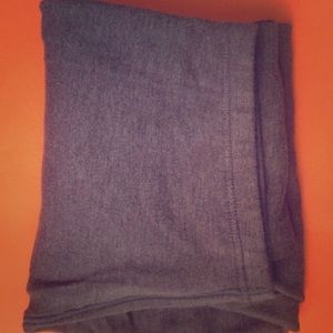 2 Leggings UNIQLO bundle