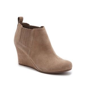 NEW Dolce Vita Pammela Wedge Bootie