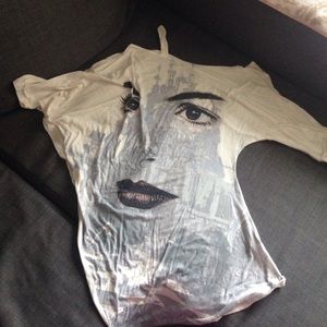 Disney Alice wonderland long top