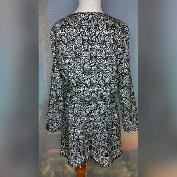 *LOFT* ROMPER - Picture 2 of 4