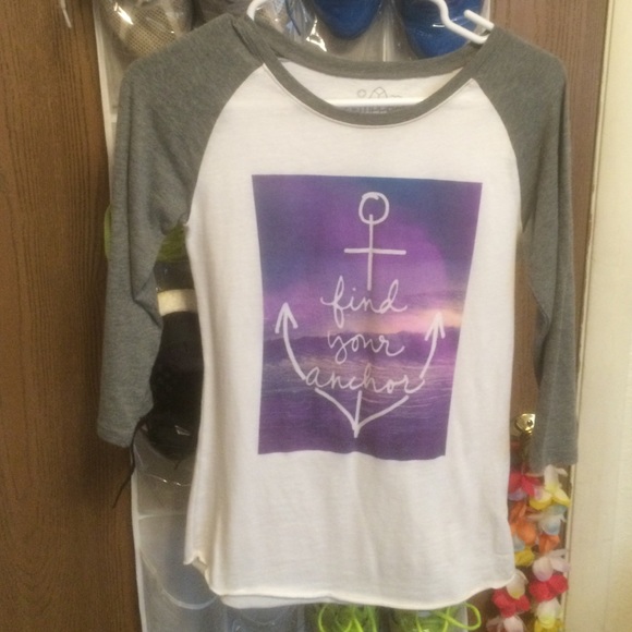 Long sleeve T