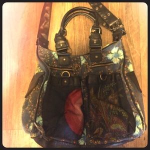 Desigual bag bought in France ! Good condition