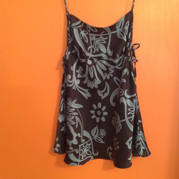Victoria's Secret 100% silk side tie chemise