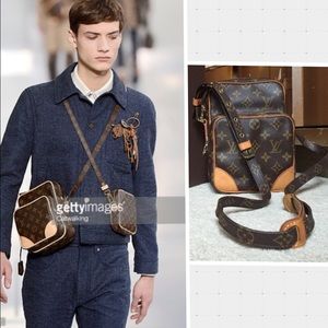 ❌❌firm on price ❌❌🚫Amazon crossbody