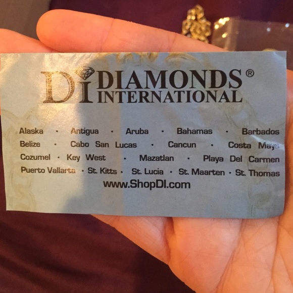 ❤️❤️❤️Diamonds international charm bracelet - Picture 3 of 4