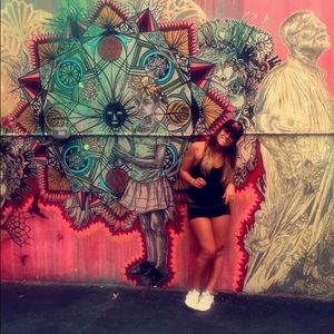 Meet your Posher, Alexandra