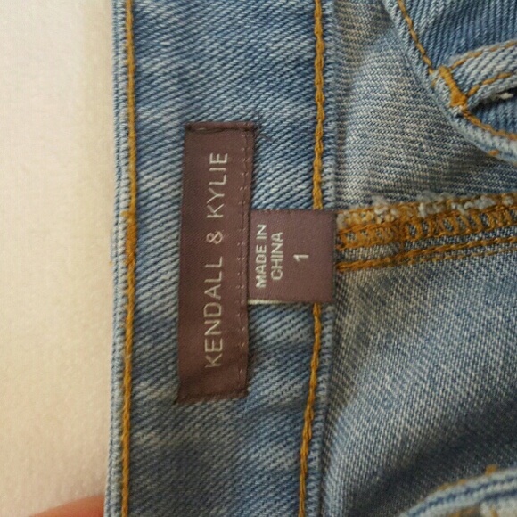 NWOT Pacsun Kendall and Kylie Jean Shorts - Picture 3 of 3