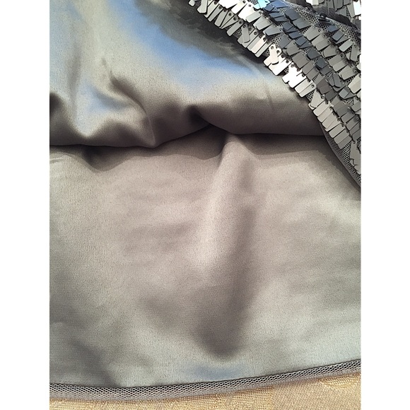 πHP 12/21π NWT Bebe sequin skirt silver gray XS - Picture 4 of 4