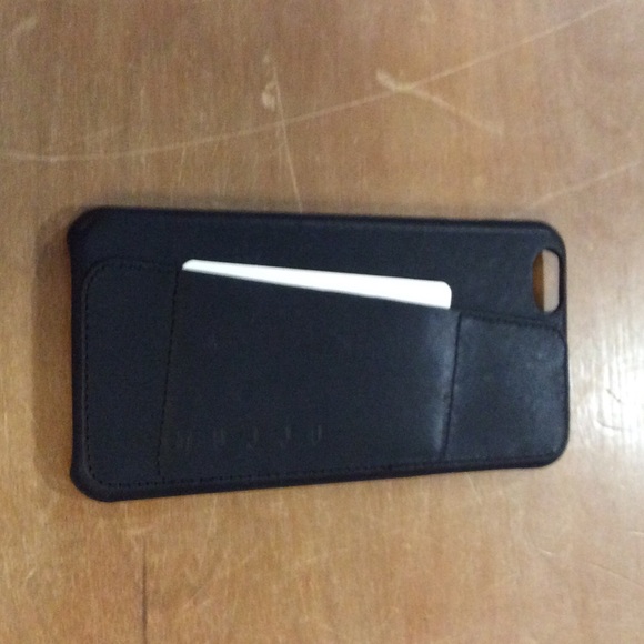 Leather wallet for the iPhone 6 Plus by Mujjo - Picture 2 of 2