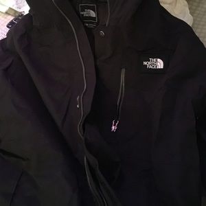 Men's THE NORTH FACE jacket with hood!