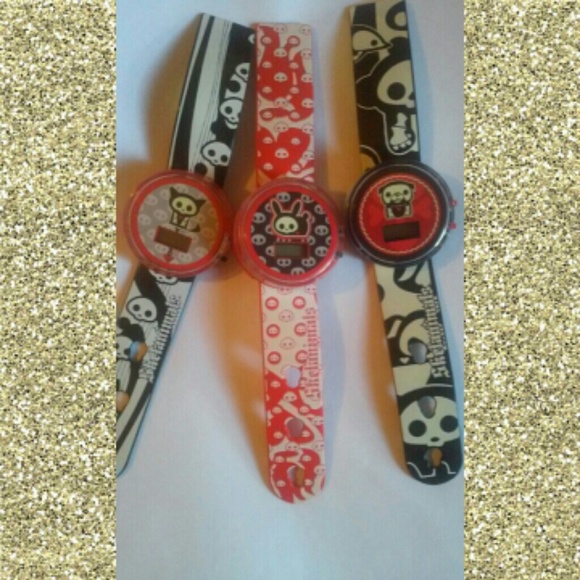Traded.   GLOW IN THE DARK SKELANIMAL WATCHES